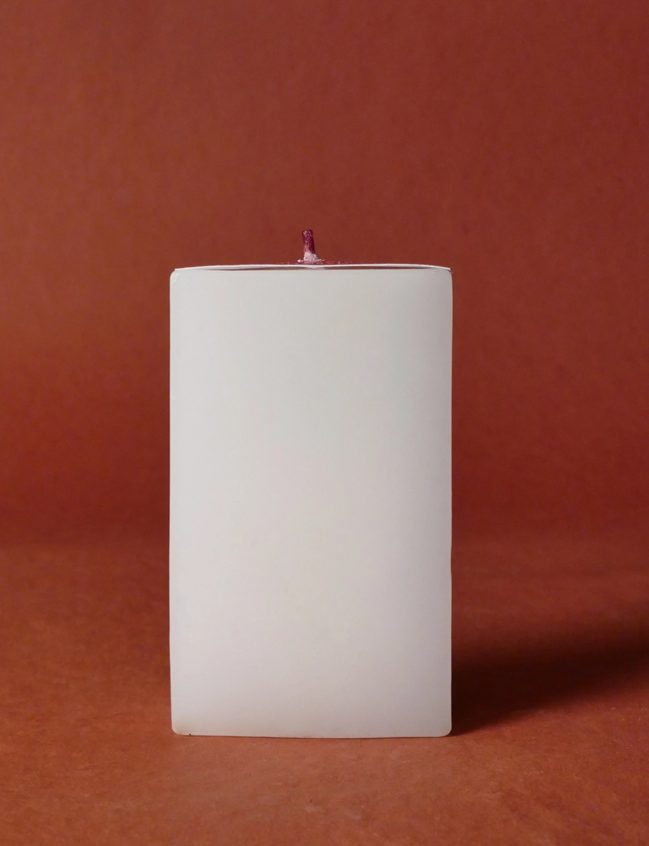 Rose Passion Scented Candle - Image 3