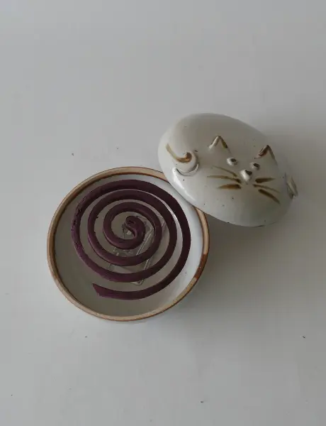 Ceramic Spiral Incense Holder-Cat - Image 3